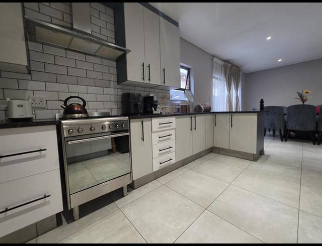 3 BEDROOM CLUSTER FOR SALE IN NEW REDRUTH